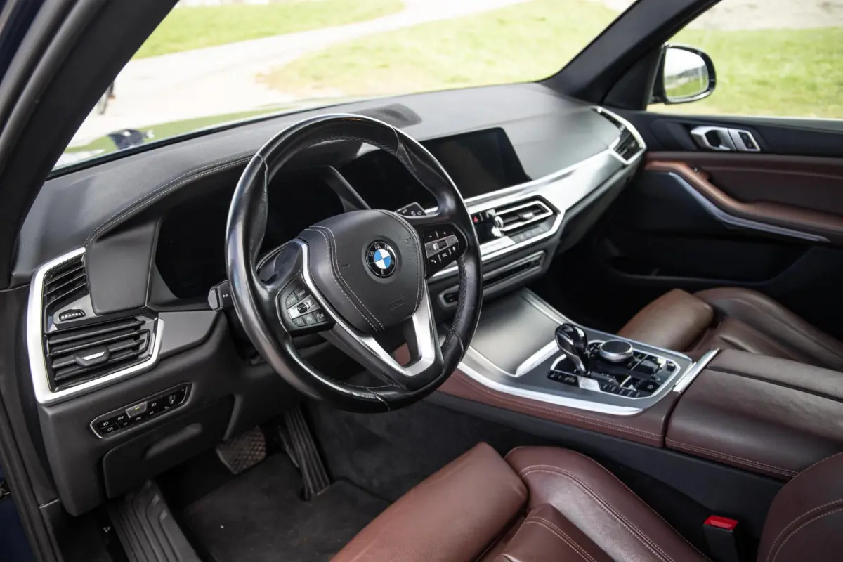 xDrive45e Executive 360 CAMERA / BRUIN LEER / LED / KEYLESS / STOELVERWARMING / LEER