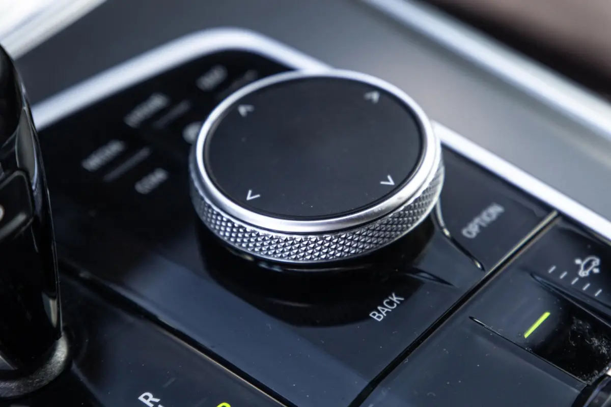 xDrive45e Executive 360 CAMERA / BRUIN LEER / LED / KEYLESS / STOELVERWARMING / LEER