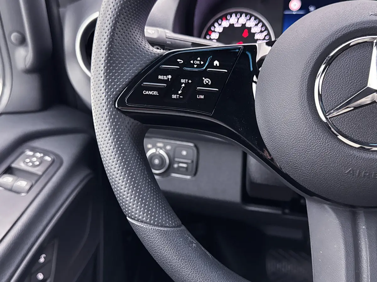 317 CDI L3H2 Pro Navigatie Led Camera + Sensoren Cruise Control