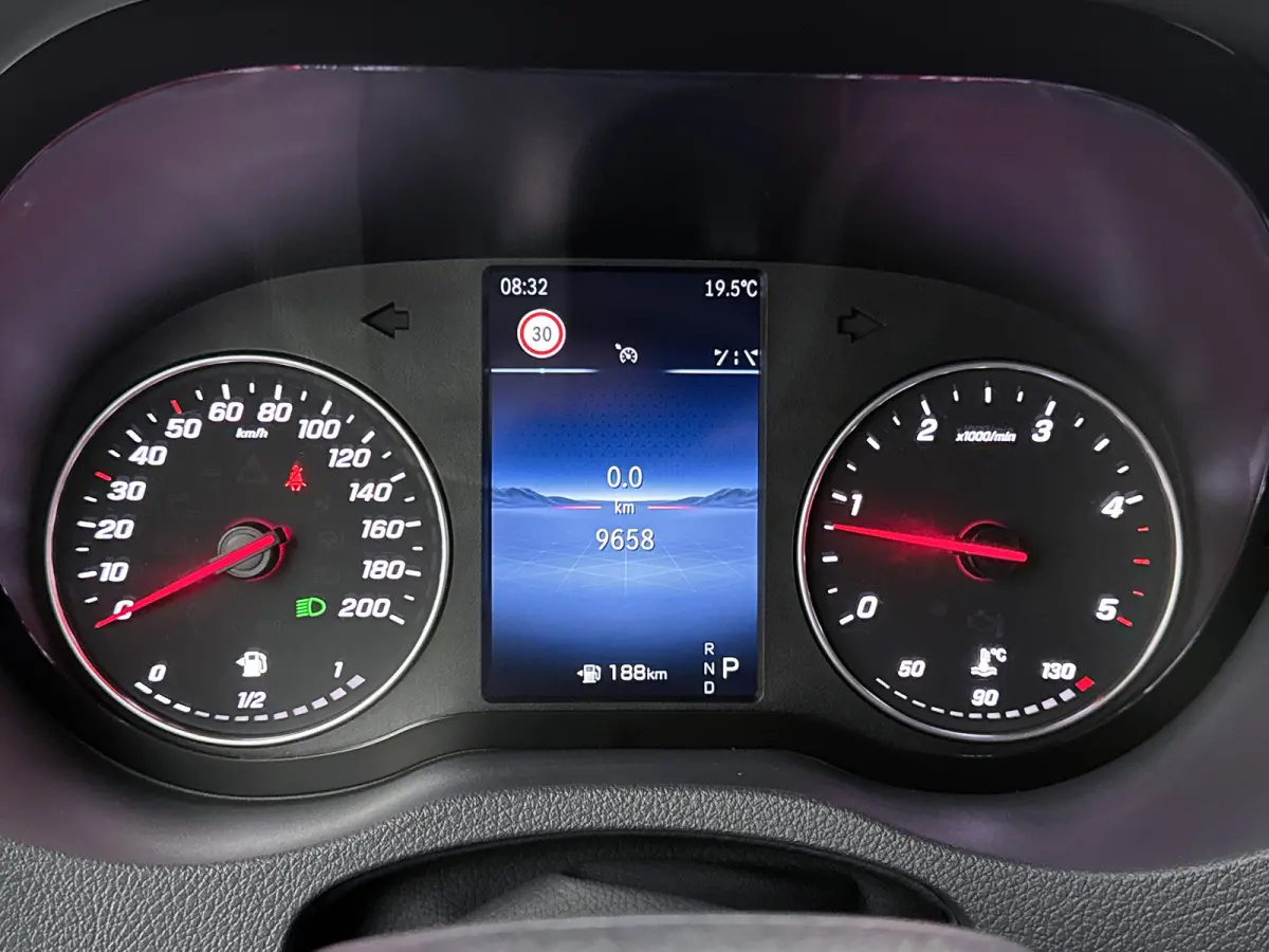 317 CDI L3H2 Pro Navigatie Led Camera + Sensoren Cruise Control