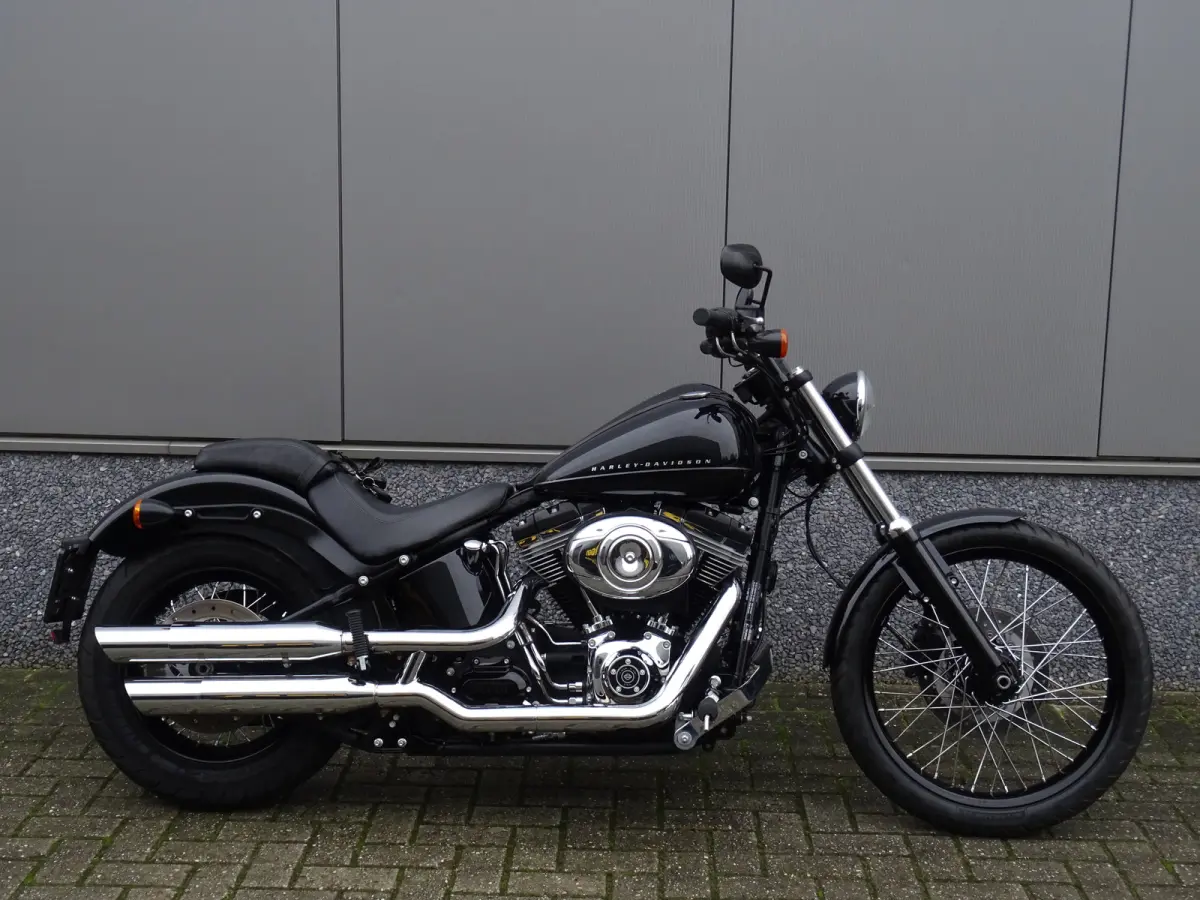 Harley Davidson Fxs Blackline leasen