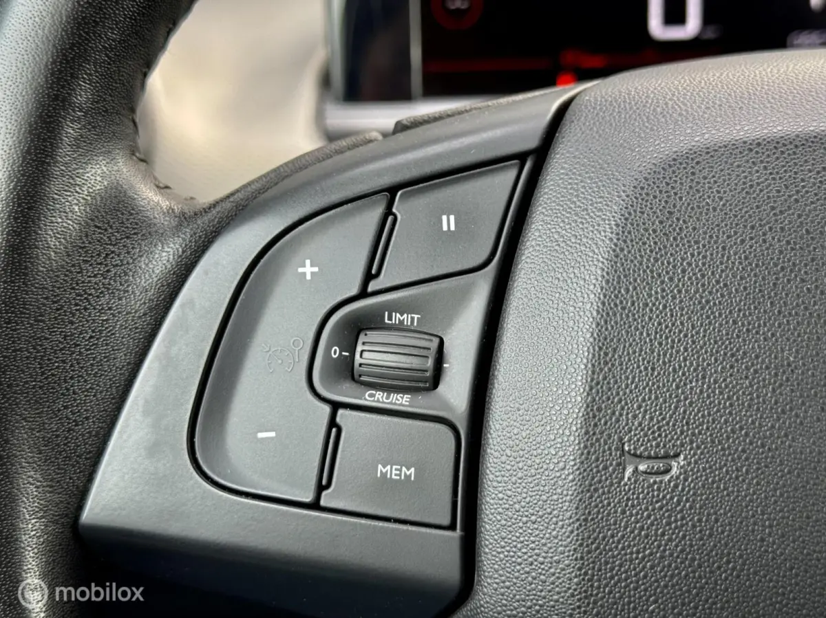 Shine 110pk I Automaat I Navi I Trekhaak I