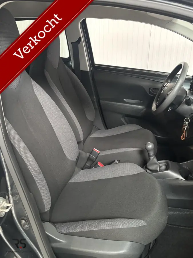 1.0 VVT-i 72 pk X-Fun | Airco | Cruise | CarPlay | Dealer Onderh | Org NL |