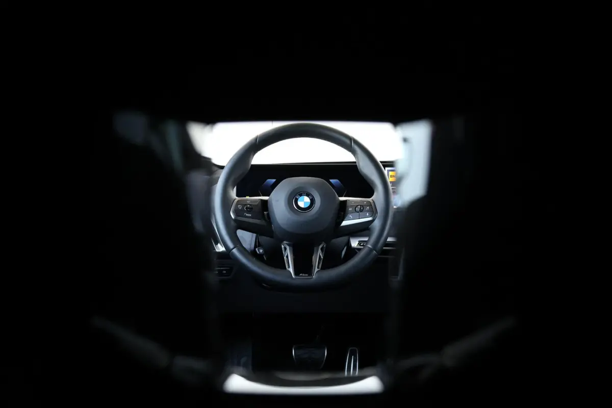 xDrive60 112 kWh | SoH 100% | Sport Pro Pakket | Skylounge | Stoelventilatie | Harman Kardon | Driving Assistant Professional