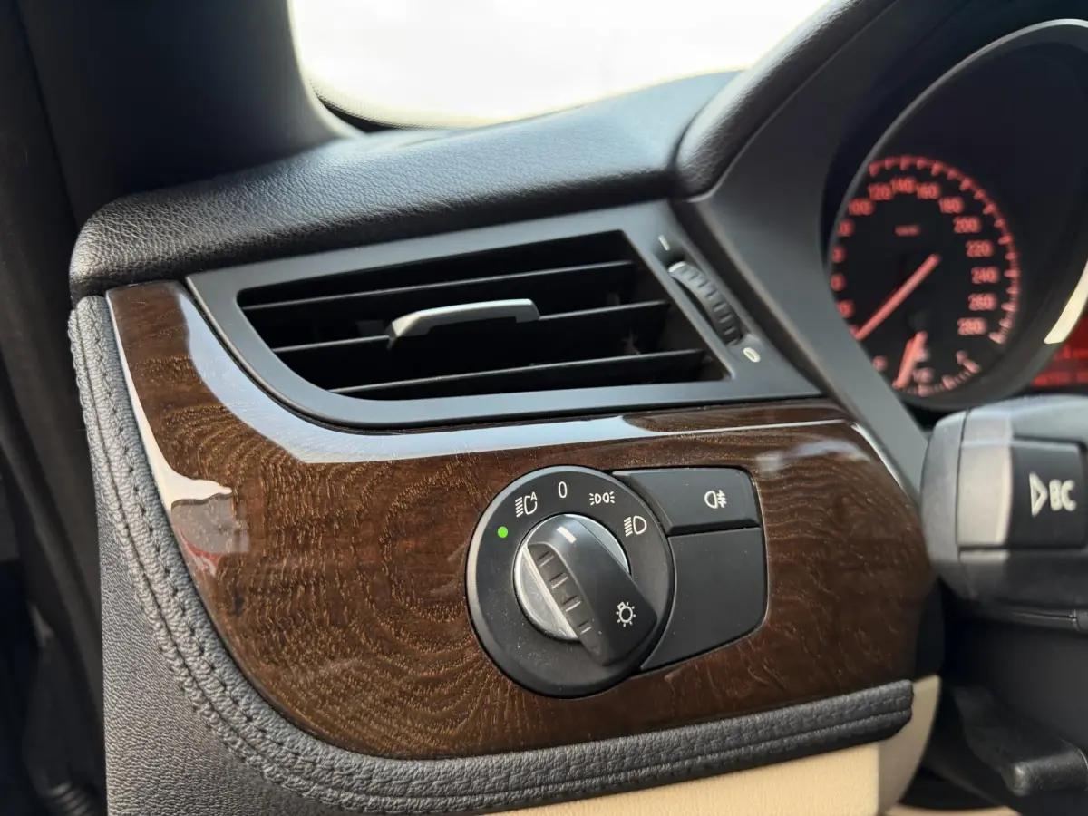 sDrive23i 6 cil. Executive CarPlay-Camera