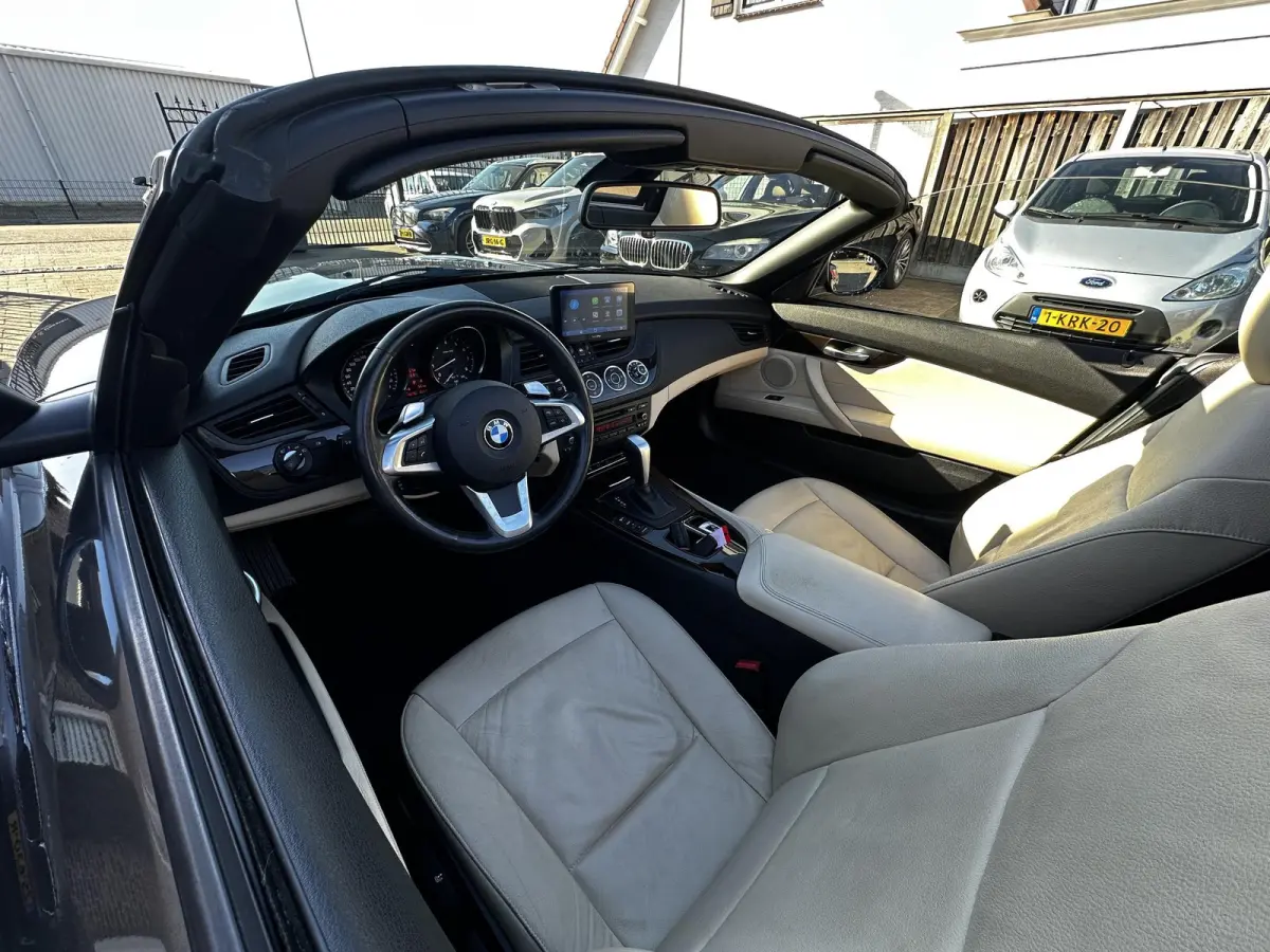 sDrive23i 6 cil. Executive CarPlay-Camera