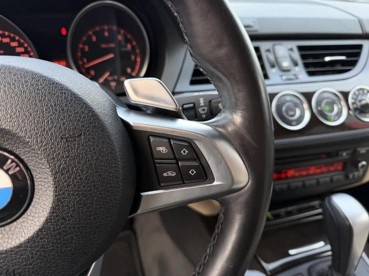 sDrive23i 6 cil. Executive CarPlay-Camera