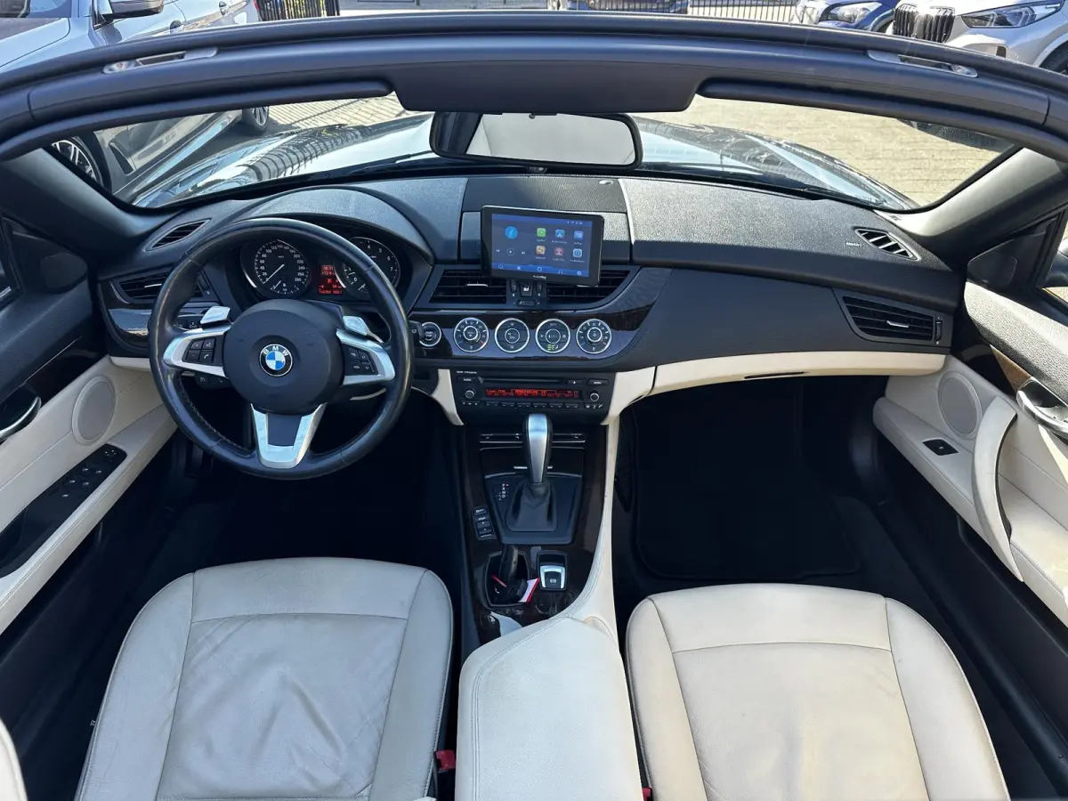 sDrive23i 6 cil. Executive CarPlay-Camera