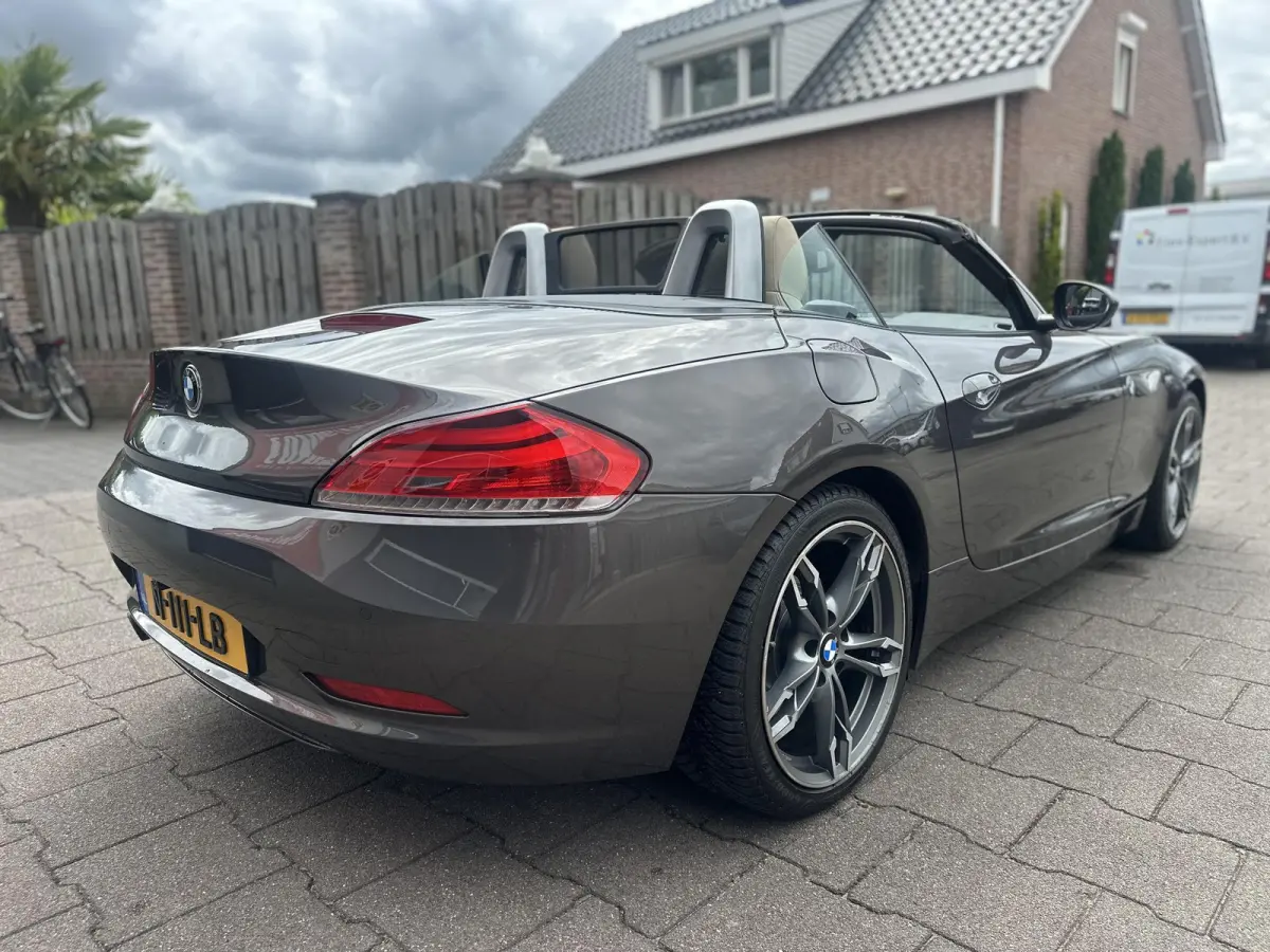 sDrive23i 6 cil. Executive CarPlay-Camera