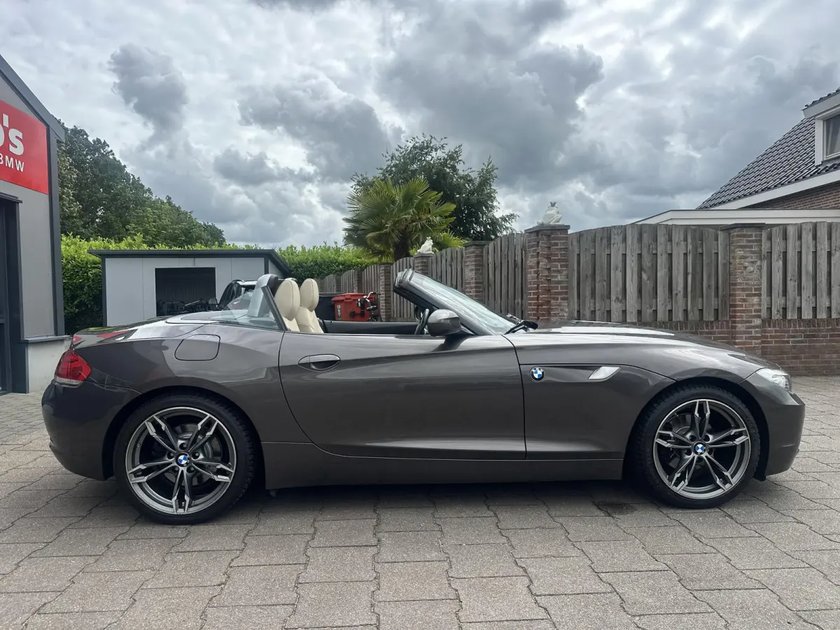 sDrive23i 6 cil. Executive CarPlay-Camera