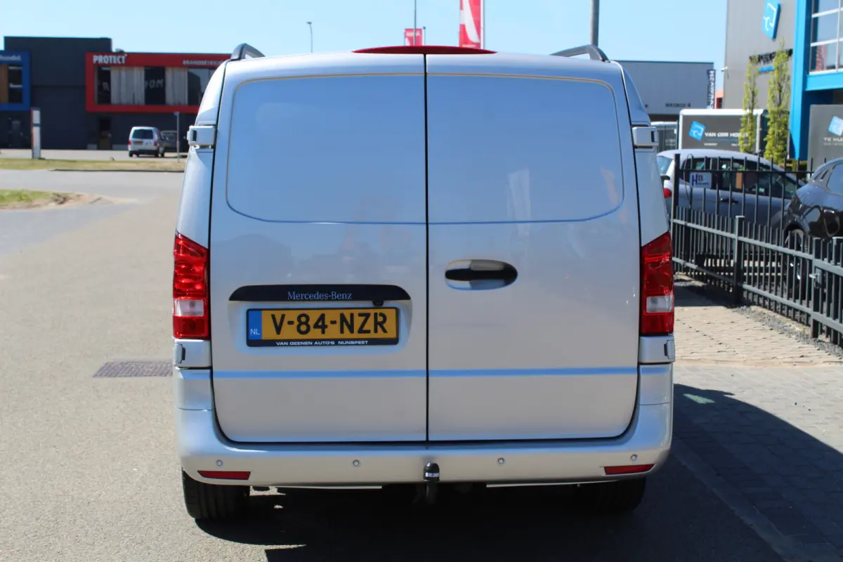 114 CDI Automaat Black Edition | LED | Leder | 1 eigenaar