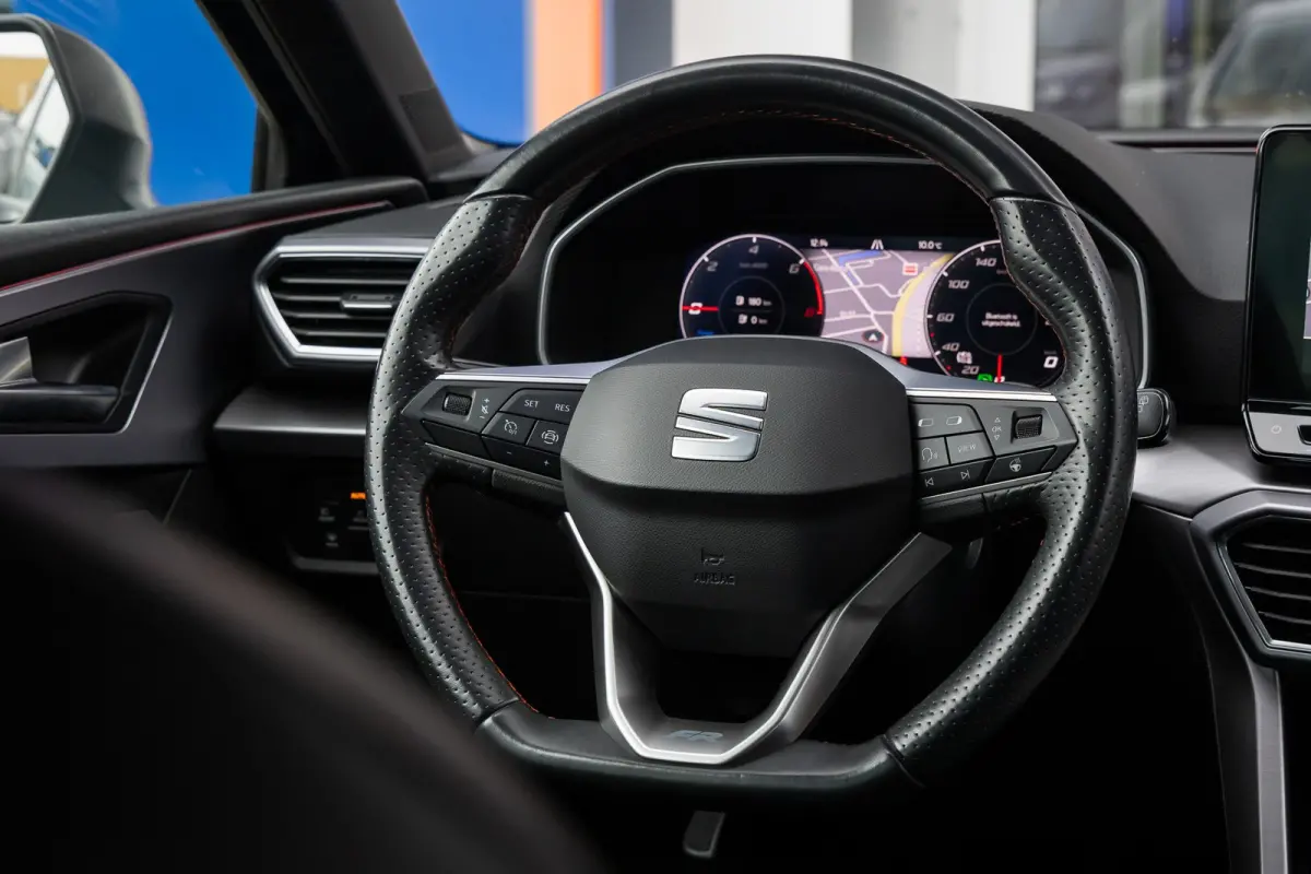 1.4 TSI eHybrid PHEV FR Business Intense 204PK | Stoel+stuur verwarming | Apple Carplay/Android Auto | Clima | Cruisecontrol | Airco (automatisch) | Apple Carplay/Android Auto|telefoonintegr