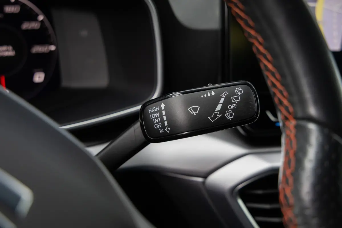 1.4 TSI eHybrid PHEV FR Business Intense 204PK | Stoel+stuur verwarming | Apple Carplay/Android Auto | Clima | Cruisecontrol | Airco (automatisch) | Apple Carplay/Android Auto|telefoonintegr