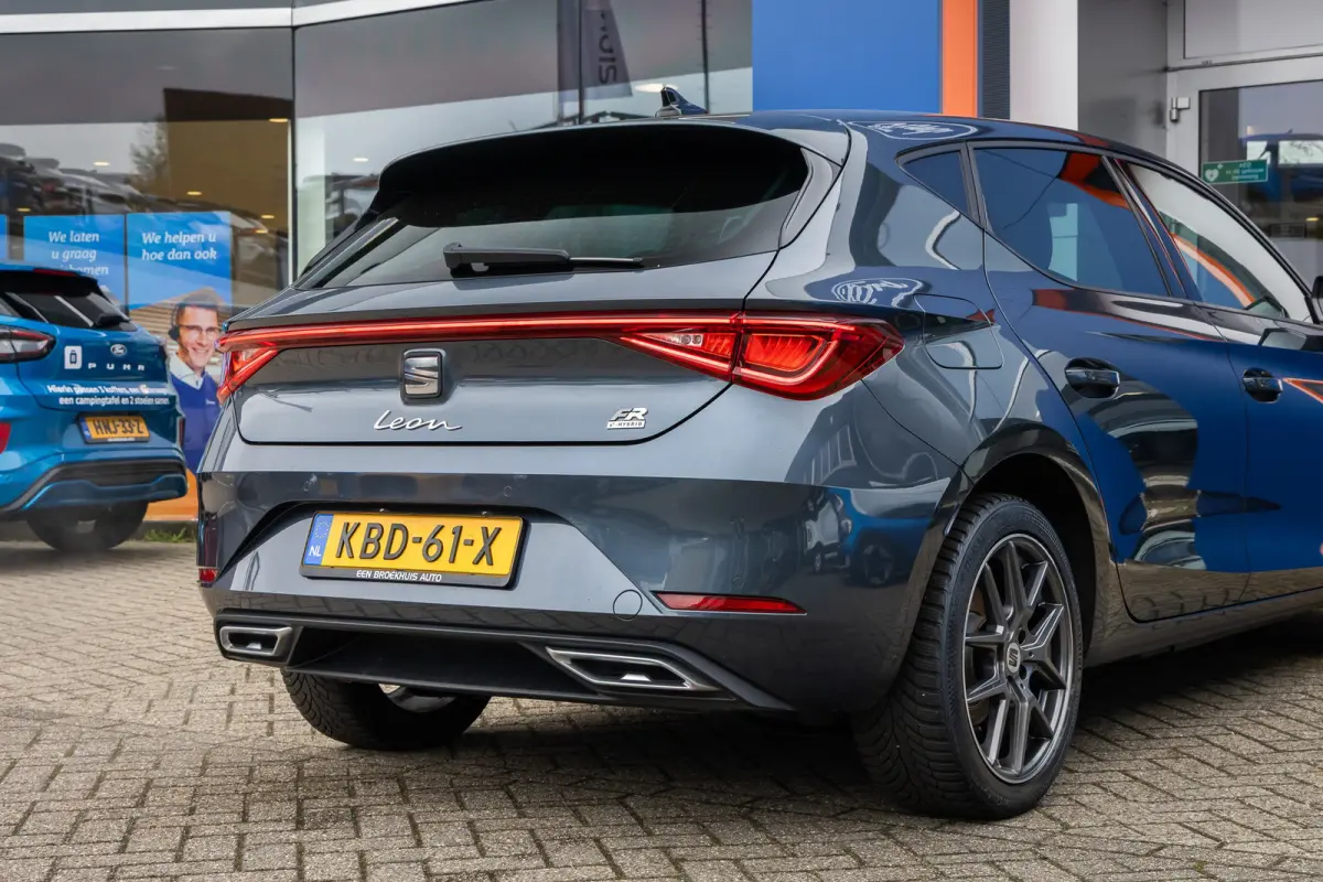 1.4 TSI eHybrid PHEV FR Business Intense 204PK | Stoel+stuur verwarming | Apple Carplay/Android Auto | Clima | Cruisecontrol | Airco (automatisch) | Apple Carplay/Android Auto|telefoonintegr