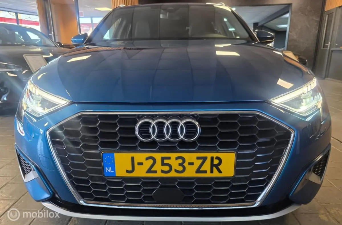 30 TFSI Business Edition Incl. Afleveringsbeurt en Nieuwe APK