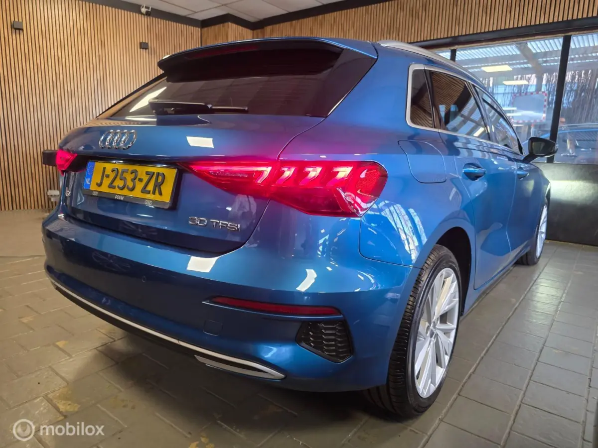 30 TFSI Business Edition Incl. Afleveringsbeurt en Nieuwe APK