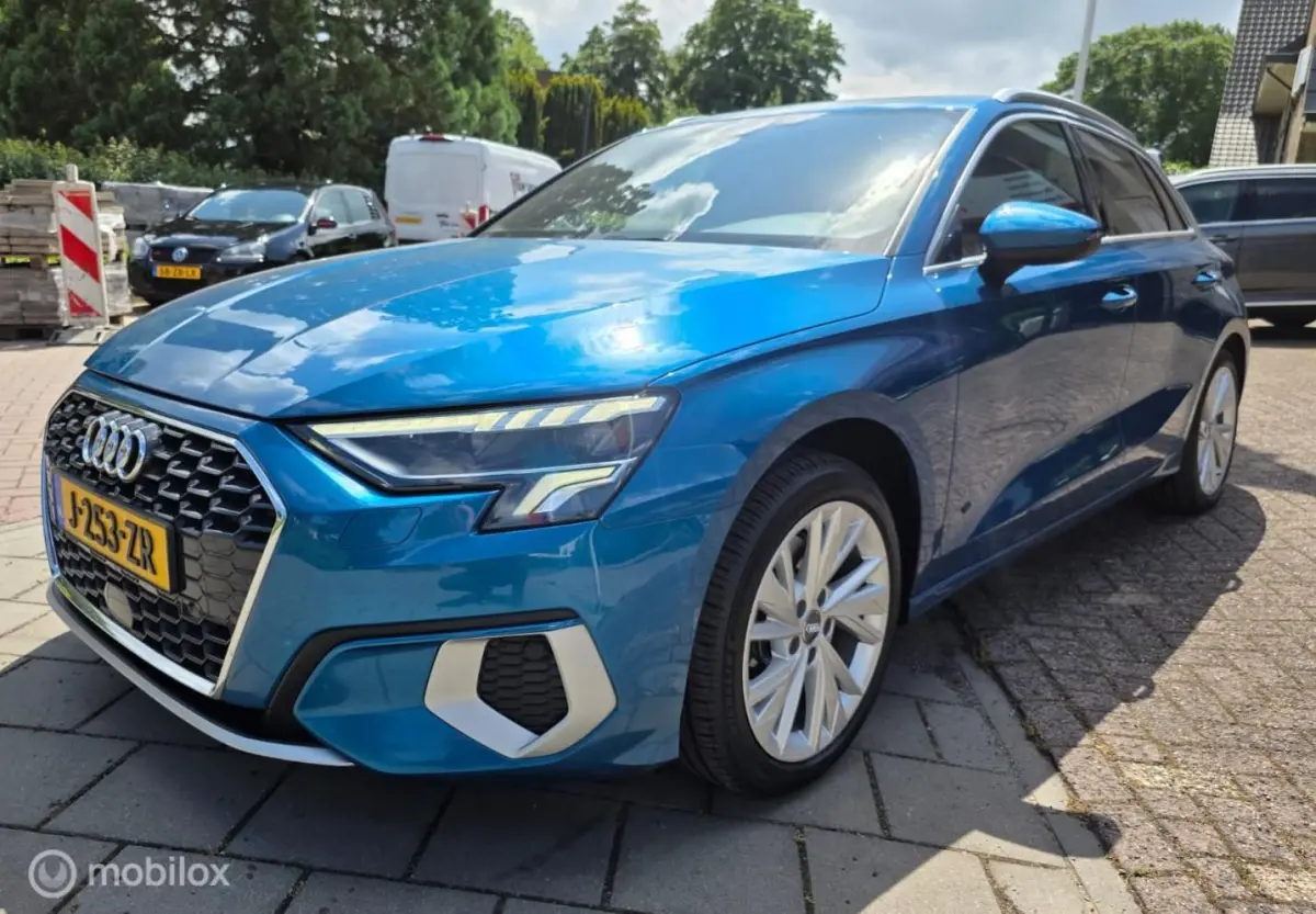30 TFSI Business Edition Incl. Afleveringsbeurt en Nieuwe APK