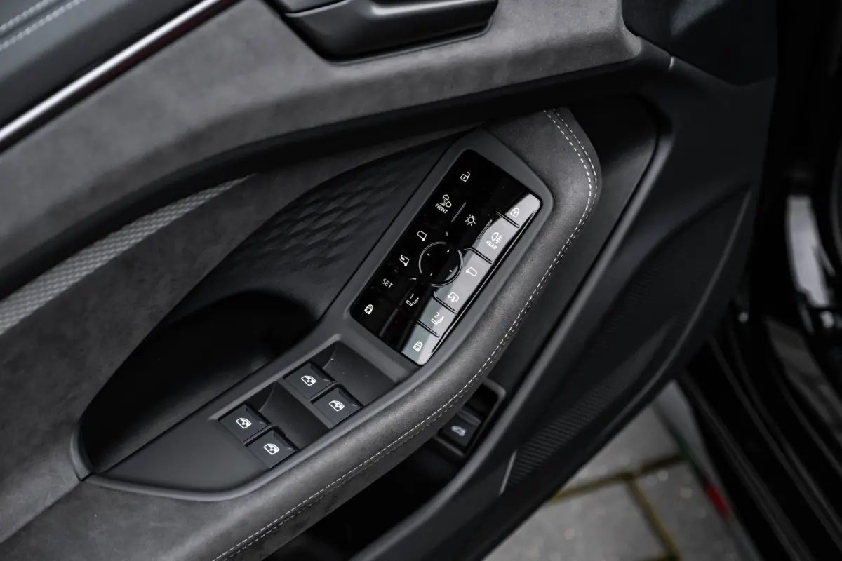 S edition | Adaptive cruise control | Airconditioning 4-zones | Audi sound system
