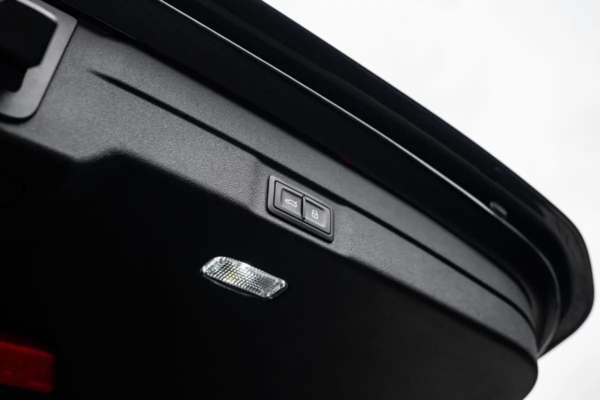 S edition | Adaptive cruise control | Airconditioning 4-zones | Audi sound system