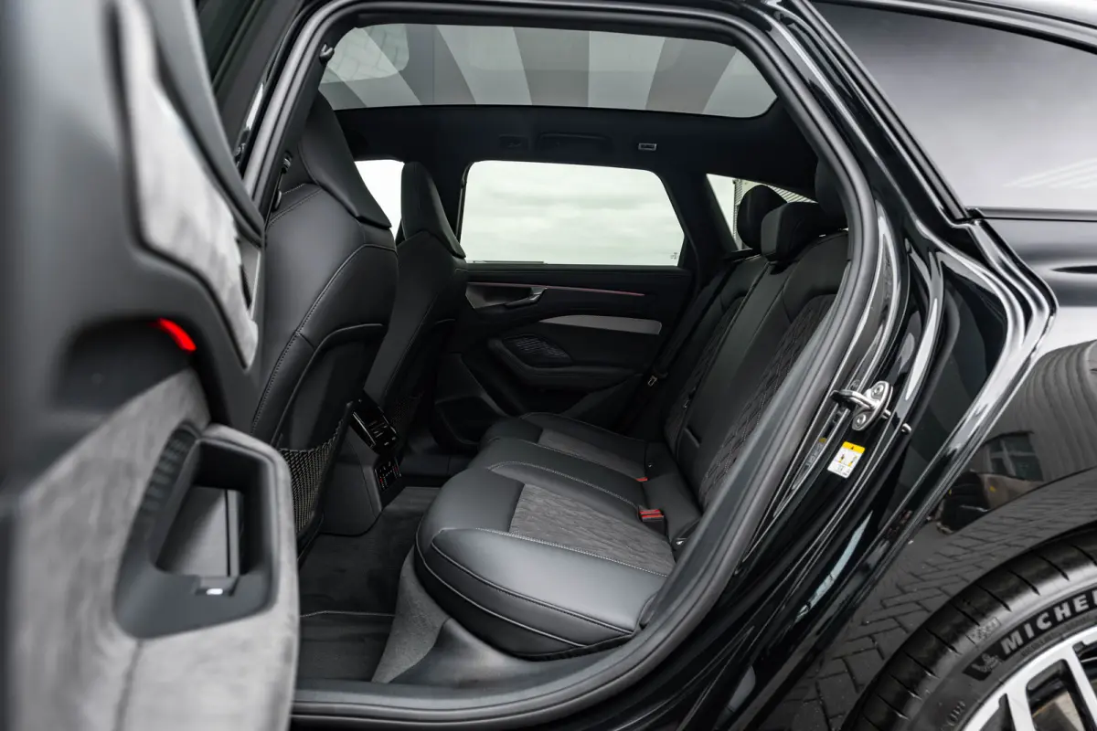 S edition | Adaptive cruise control | Airconditioning 4-zones | Audi sound system