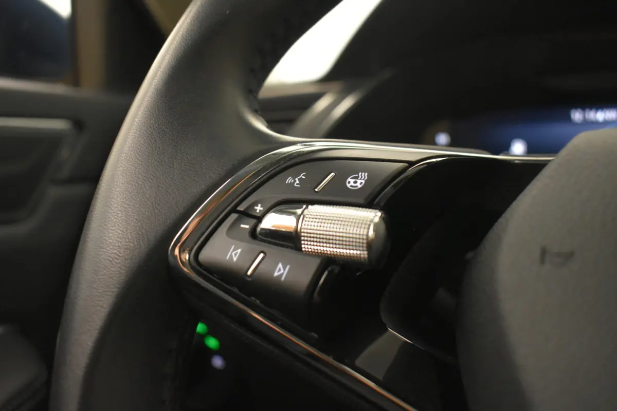 1.4 TSI iV PHEV Style EL Trekh + aKlep Mem Seats Camera Canton Sound  Stuur/stoel v+a Verwarming