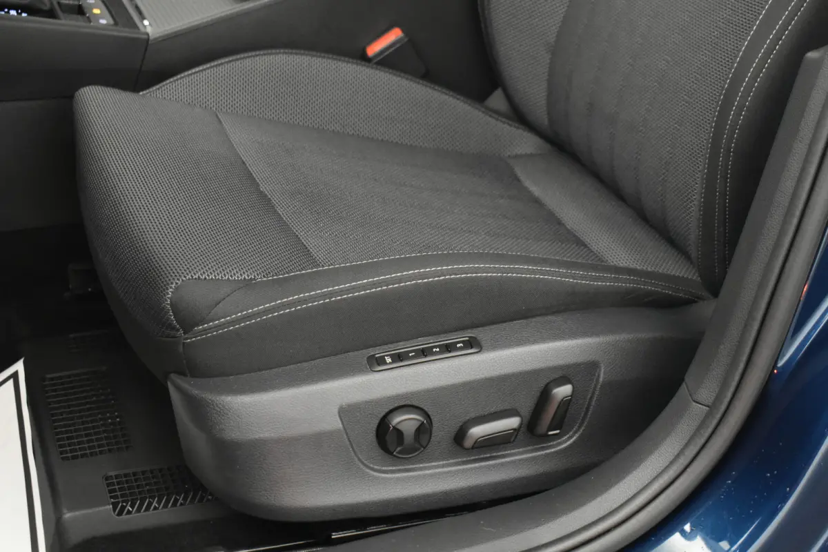 1.4 TSI iV PHEV Style EL Trekh + aKlep Mem Seats Camera Canton Sound  Stuur/stoel v+a Verwarming