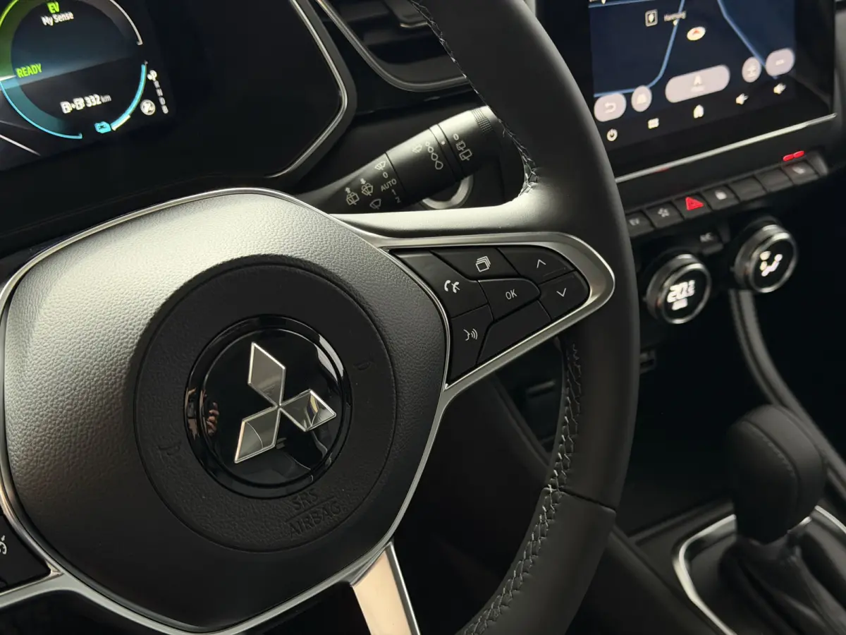 PLUG IN HYBRID BENZINE EN 60KM ELEKTRISCH 1.6 PHEV AT INTENSE+ NW AUTO / CAMERA / NAVI LED STOELVERW PLUG IN HYBRID  copy