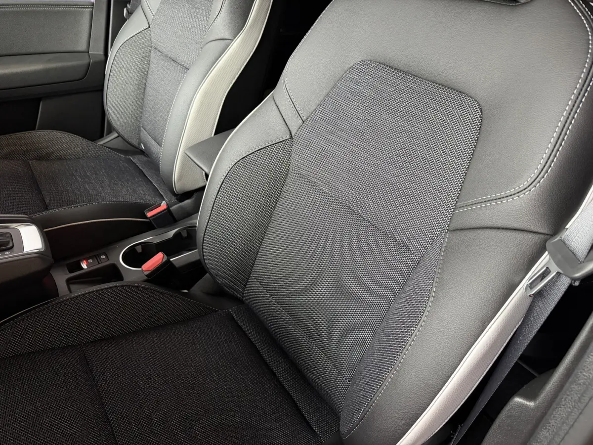 PLUG IN HYBRID BENZINE EN 60KM ELEKTRISCH 1.6 PHEV AT INTENSE+ NW AUTO / CAMERA / NAVI LED STOELVERW PLUG IN HYBRID  copy