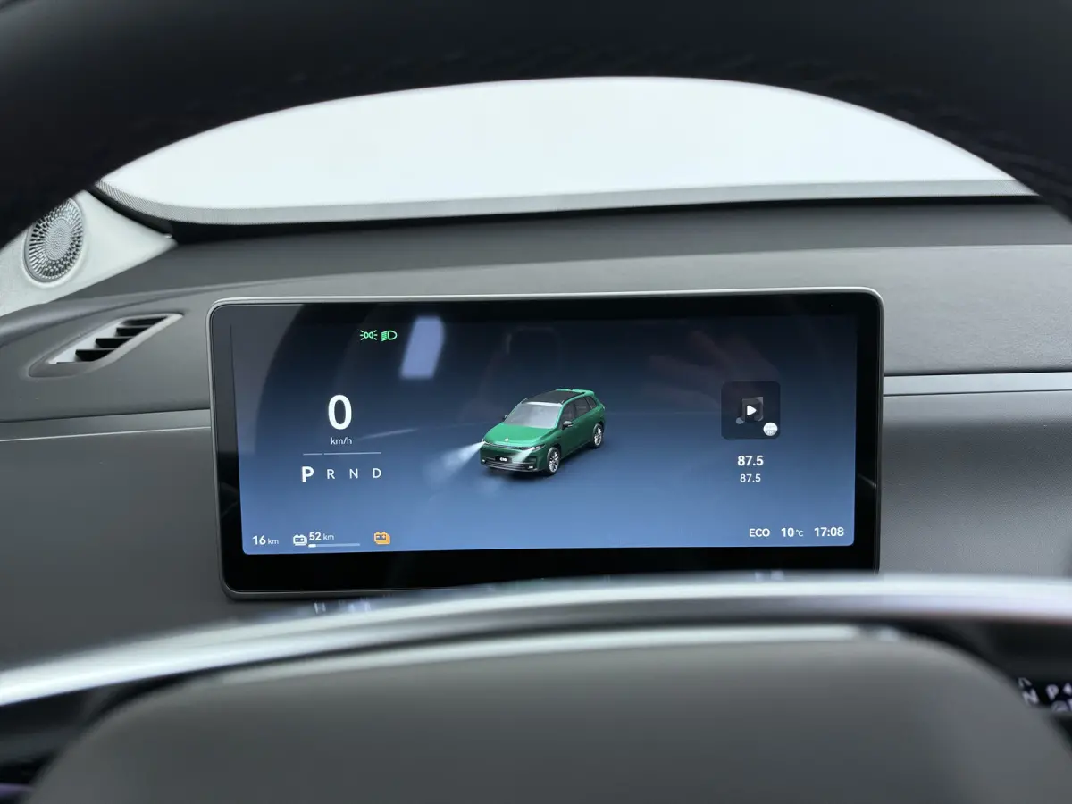 Design PRO 69.9 kWh | DEMO | Private Lease v.a. 579,- | Netto bijtelling 231,- | Cruise control adaptief | Dodehoek detectie | Electronic climate controle