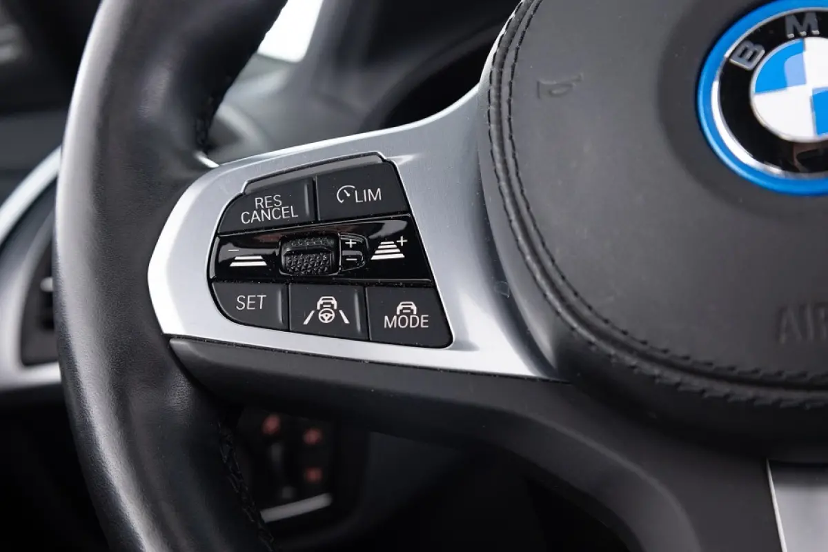 High Executive M-Sport 80 kWh | PANORAMADAK | harman/kardon | Head-Up | SOH: 100% |