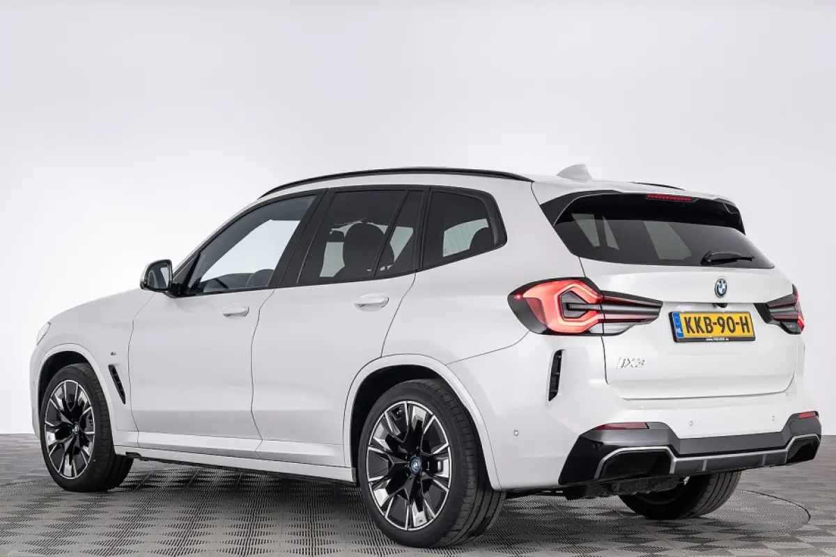 High Executive M-Sport 80 kWh | PANORAMADAK | harman/kardon | Head-Up | SOH: 100% |