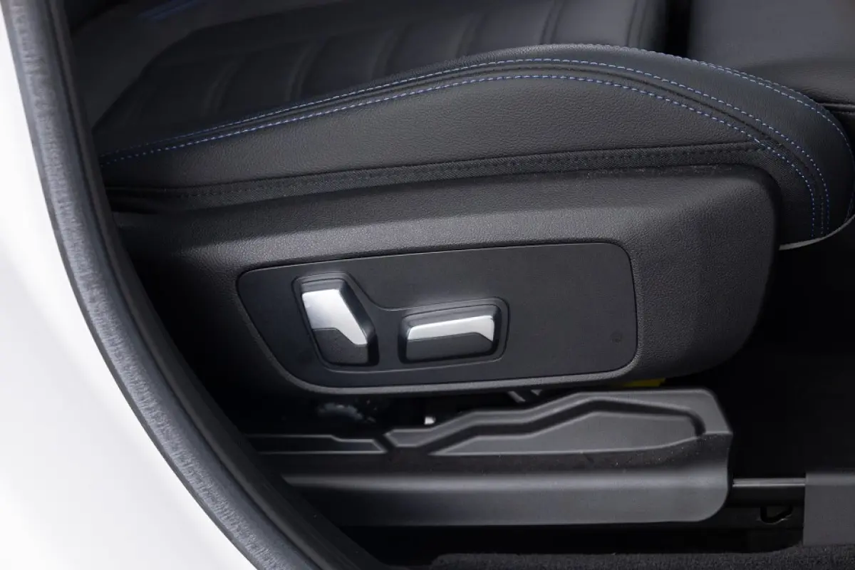 High Executive M-Sport 80 kWh | PANORAMADAK | harman/kardon | Head-Up | SOH: 100% |