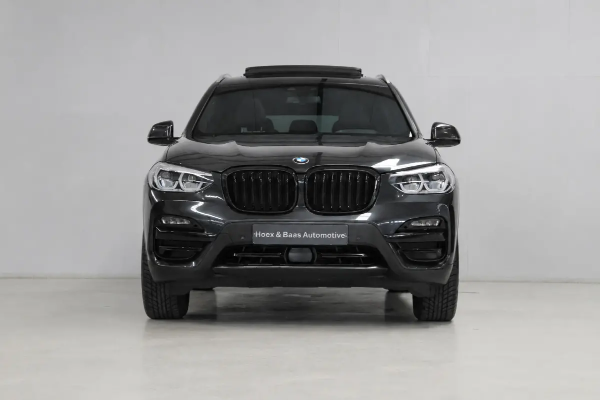 xDrive30e Edition Panodak/Sportstoelen leder/Stuurverw