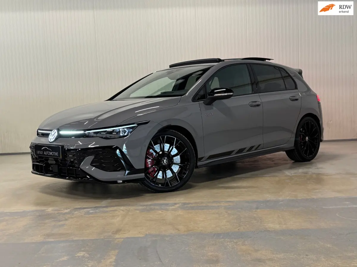 2.0 TSI GTI Clubsport| HUD | IQ LIGHTS | PANO | HARMAN KARDON | FACELIFT