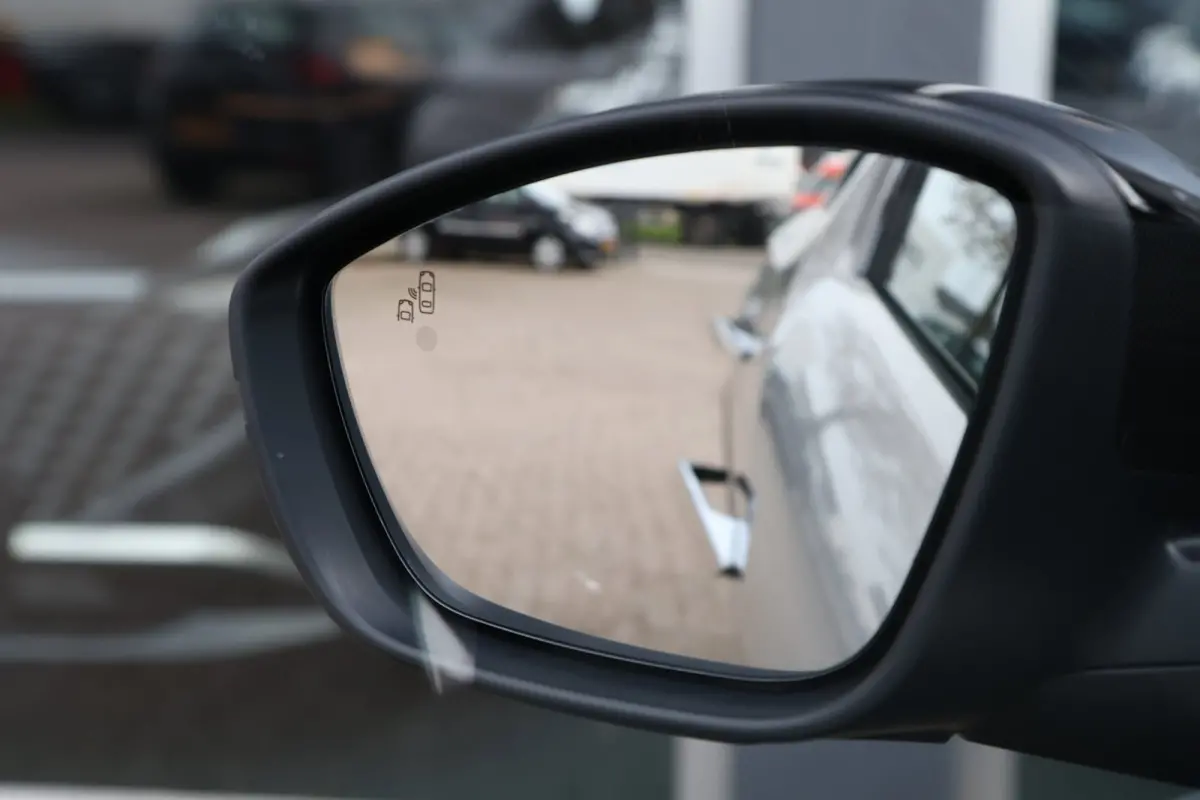 1.2 PureTech Performance Line Led Vision 360 Camera Carplay