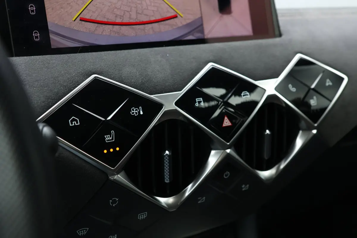 1.2 PureTech Performance Line Led Vision 360 Camera Carplay