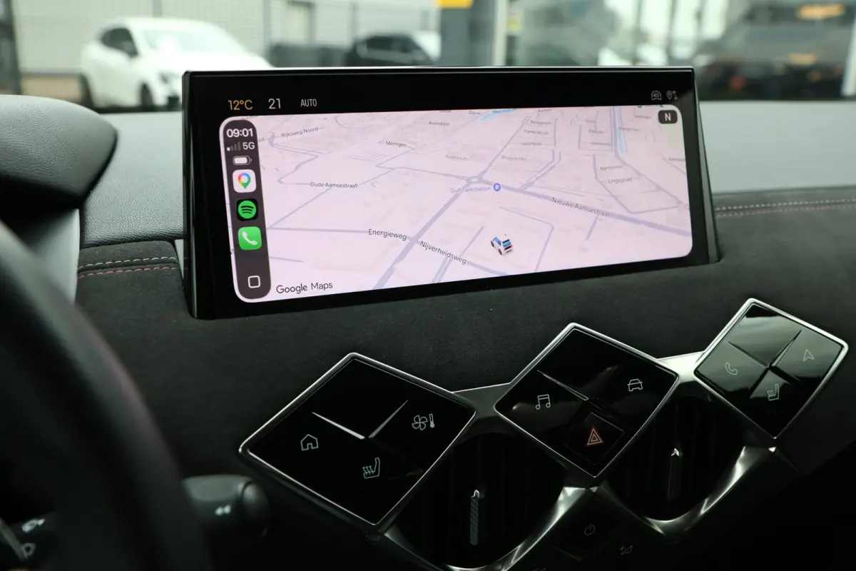 1.2 PureTech Performance Line Led Vision 360 Camera Carplay