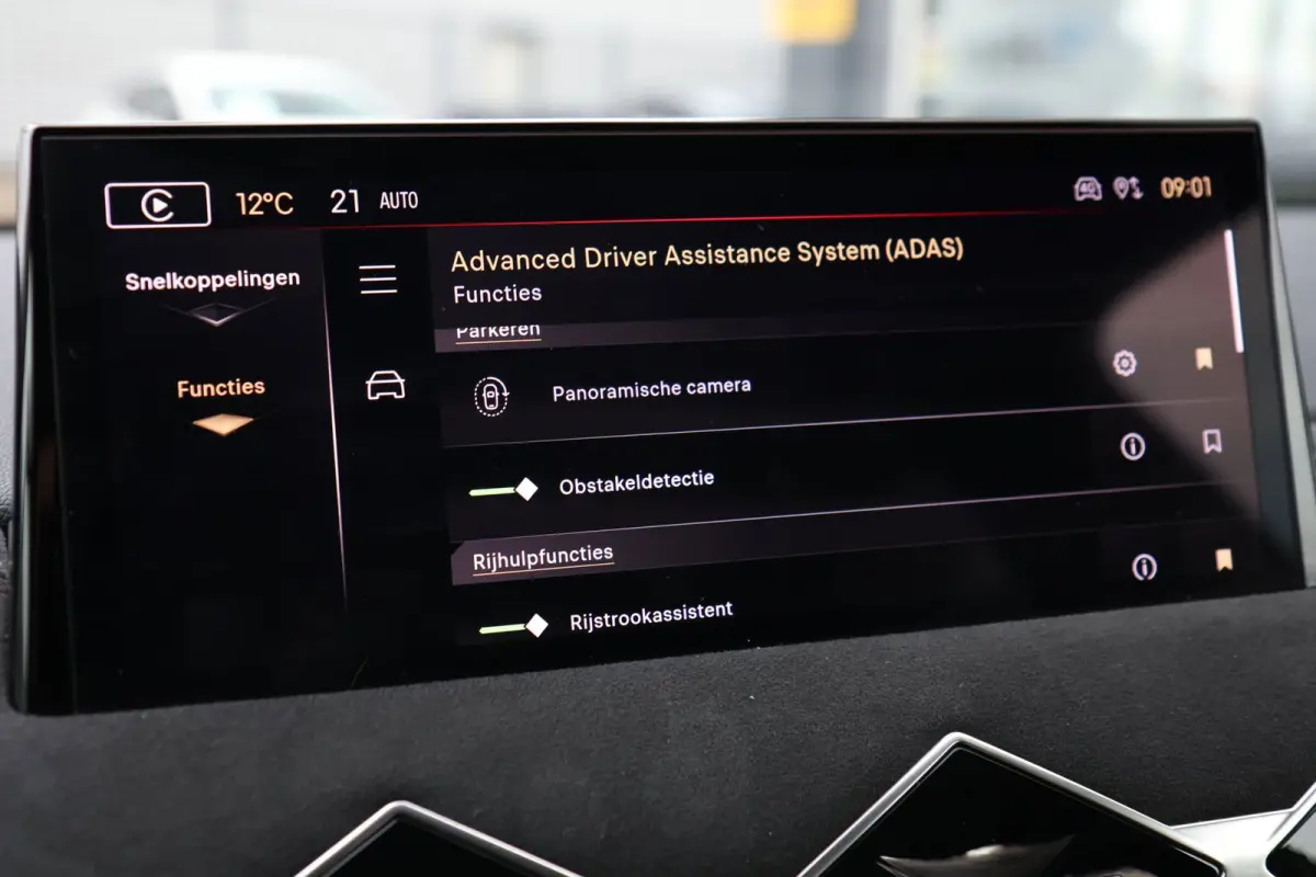 1.2 PureTech Performance Line Led Vision 360 Camera Carplay