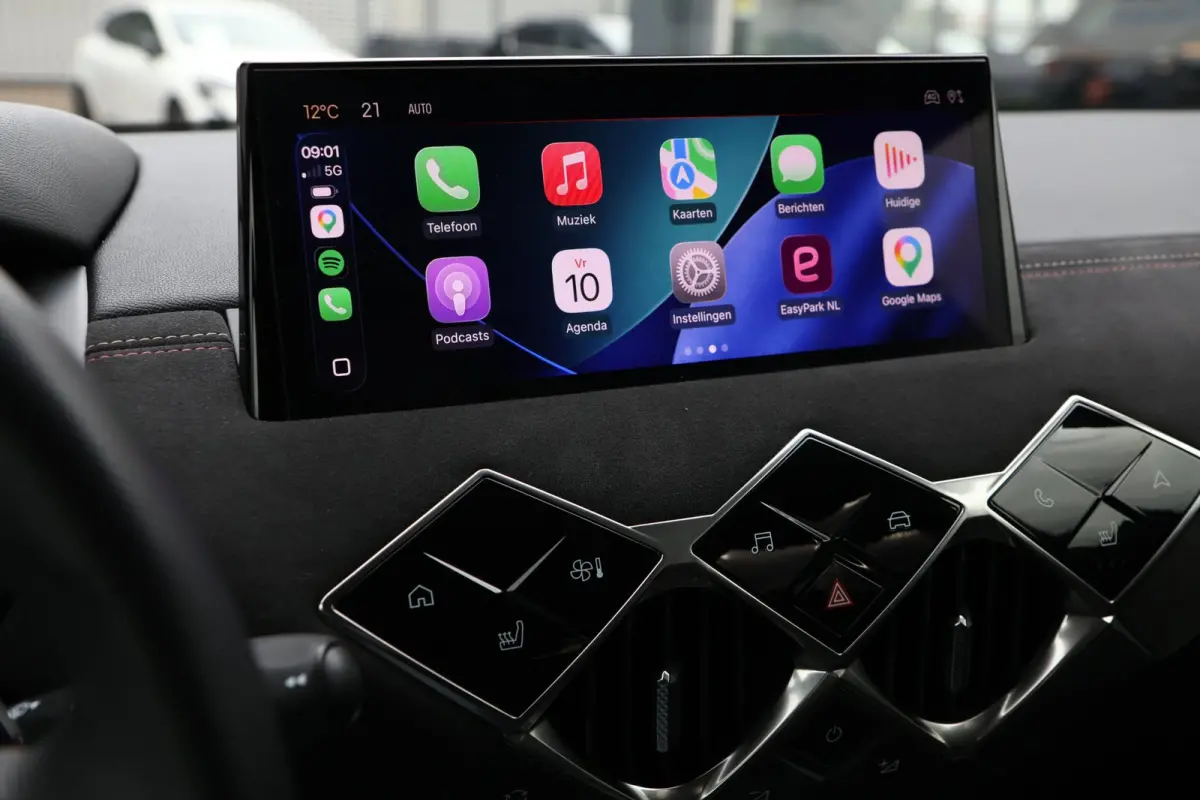 1.2 PureTech Performance Line Led Vision 360 Camera Carplay