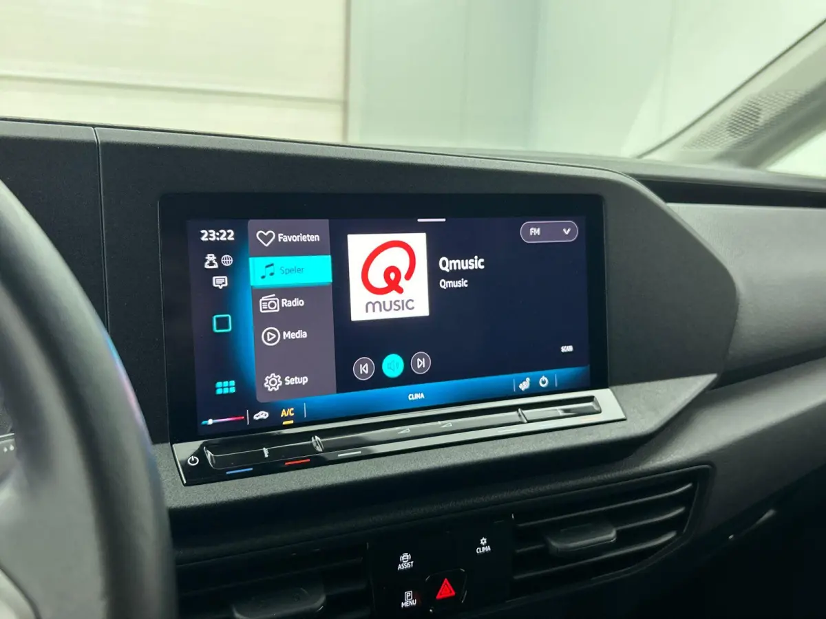 Maxi 2.0 TDI Style Airco Carplay Adaptive Cruise Control PDC VA Camera Trekhaak 17" LM Velgen