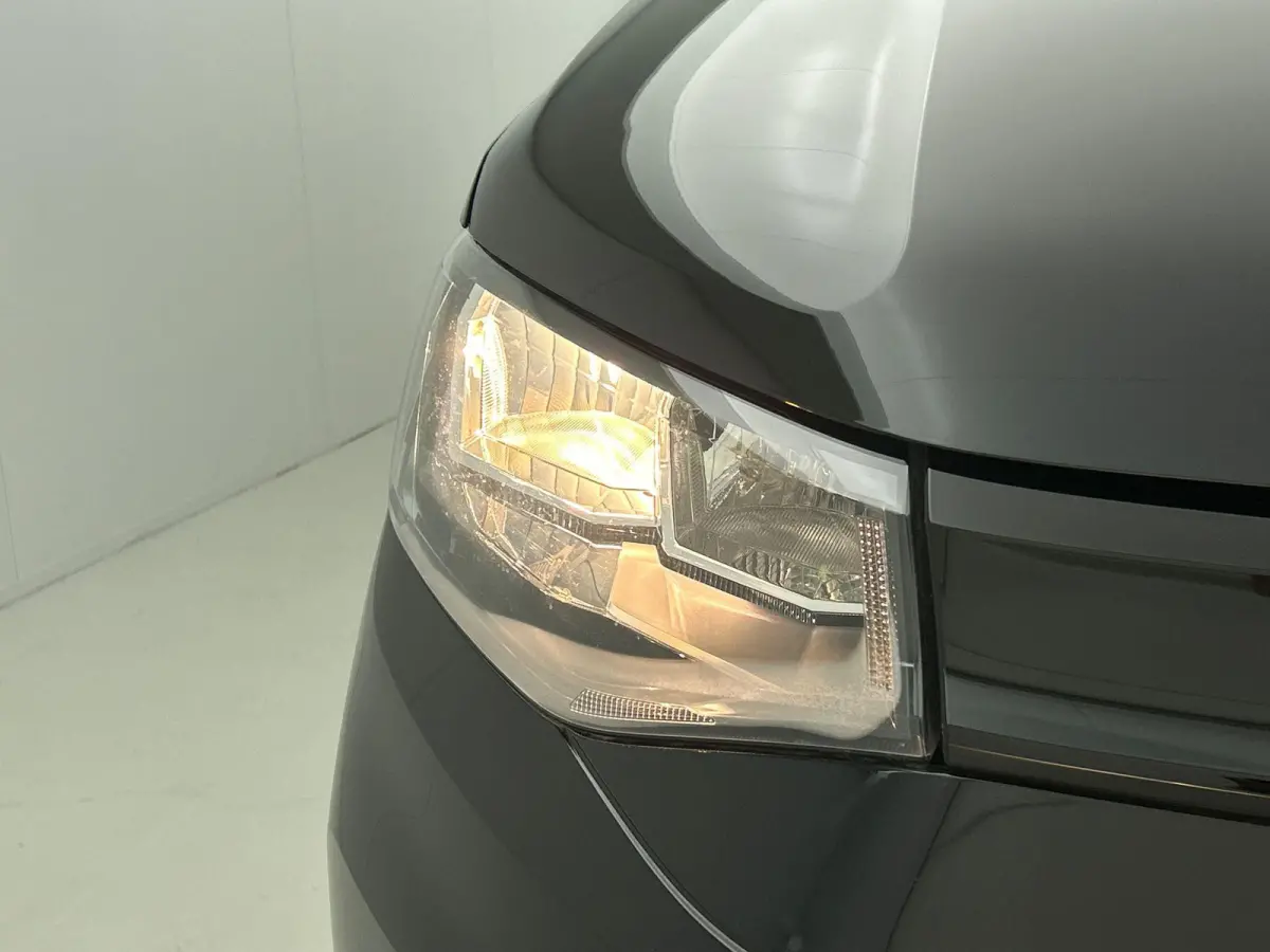 Maxi 2.0 TDI Style Airco Carplay Adaptive Cruise Control PDC VA Camera Trekhaak 17" LM Velgen