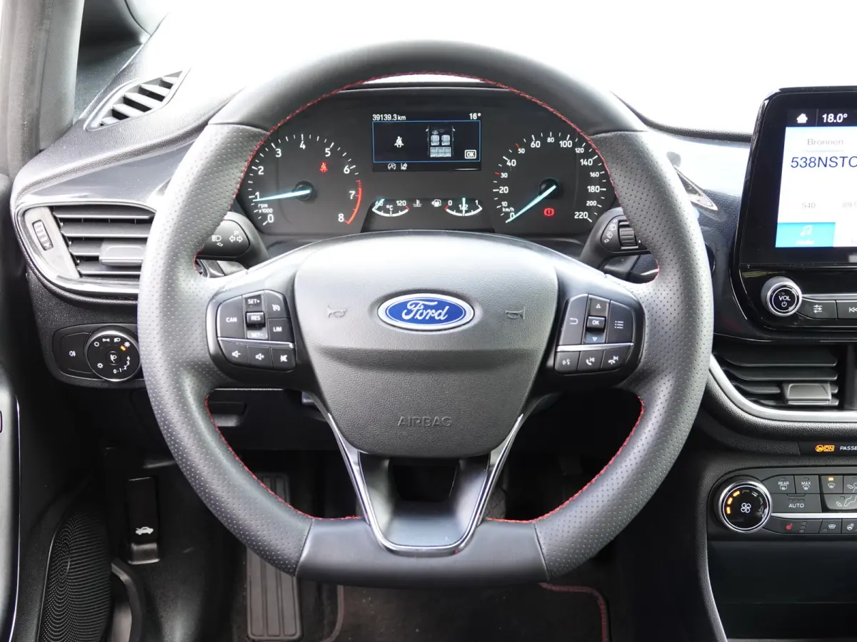1.0 EcoBoost 125PK Hybrid ST-Line TWO-TONE | WINTERPACK | LMV | CRUISE