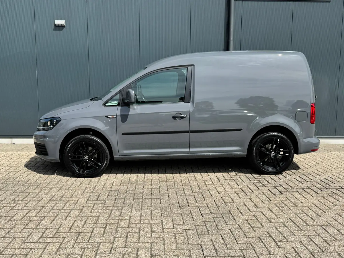 2.0 TDI Automaat L1H1 BMT Trendline * Airco * Parkeersensoren * Cruise Control *