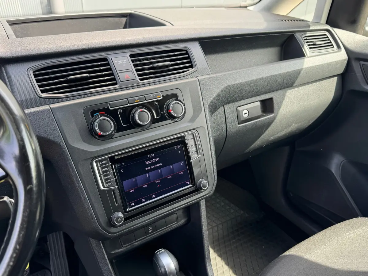 2.0 TDI Automaat L1H1 BMT Trendline * Airco * Parkeersensoren * Cruise Control *