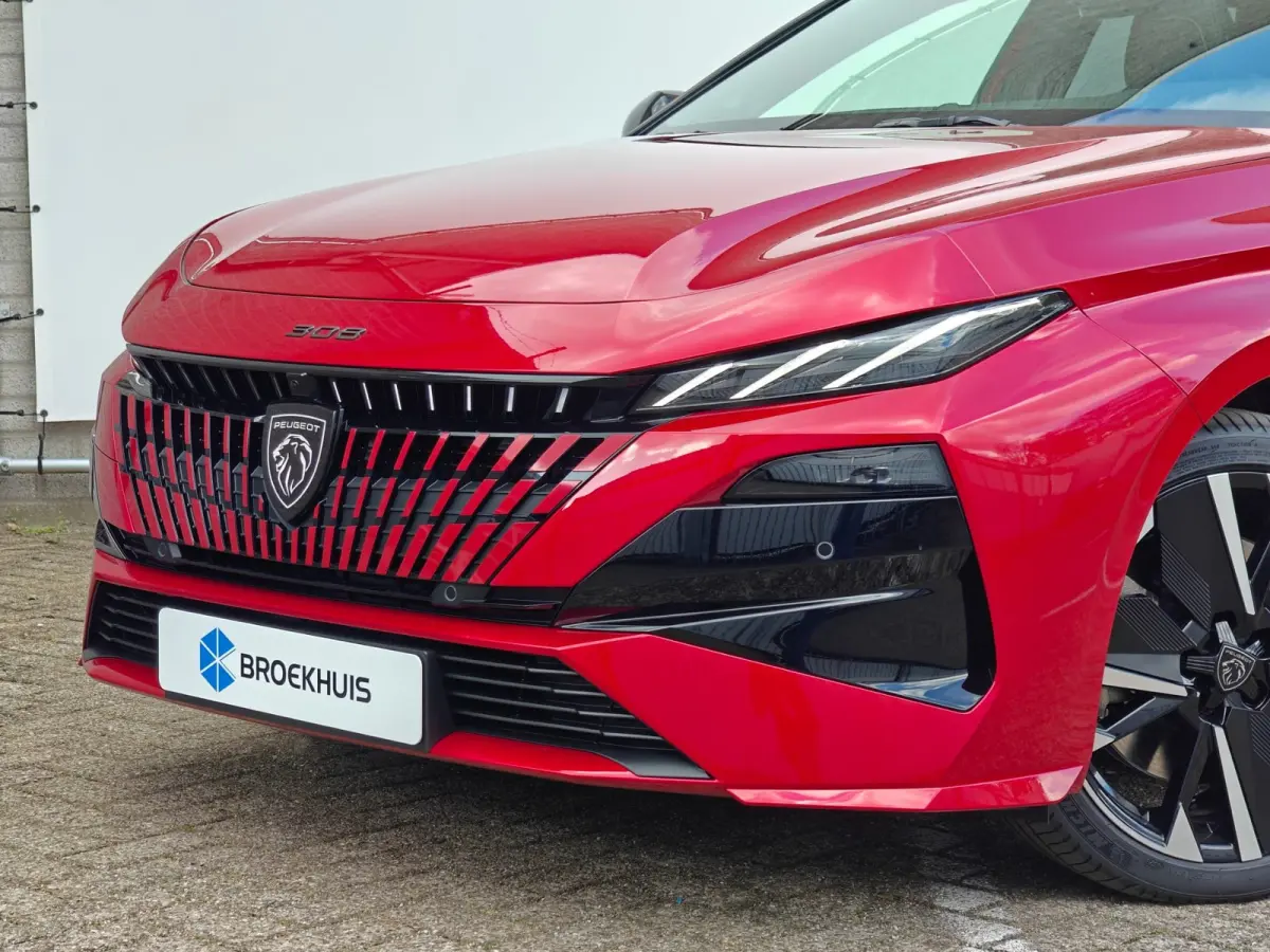 1.6 Plug-in Hybrid 195 GT | 7,4 kW lader | Achteropkomend verkeer waarschuwing | Achteruitrijcamera