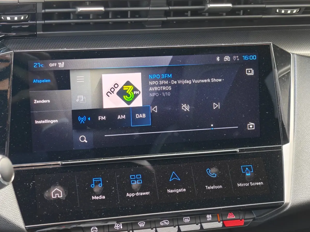 1.6 Plug-in Hybrid 195 GT | 7,4 kW lader | Achteropkomend verkeer waarschuwing | Achteruitrijcamera