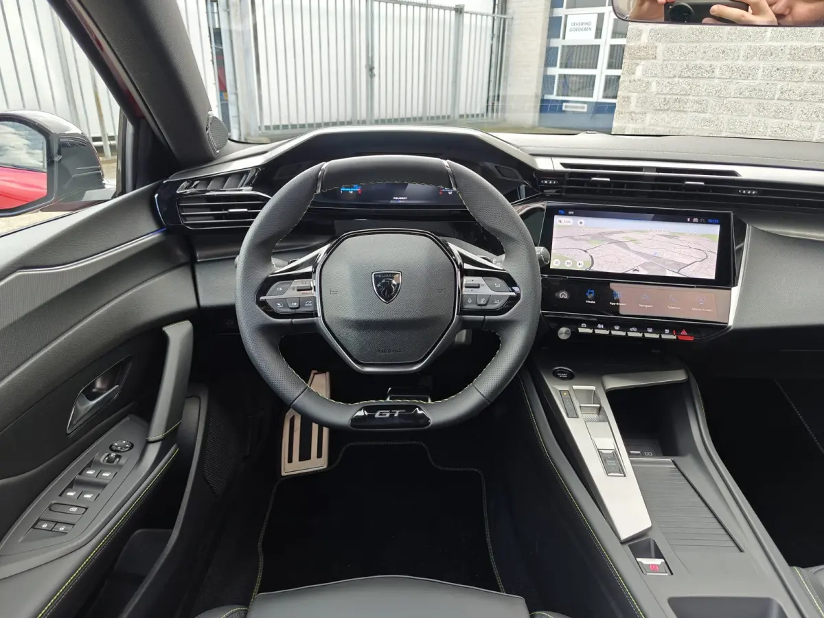 1.6 Plug-in Hybrid 195 GT | 7,4 kW lader | Achteropkomend verkeer waarschuwing | Achteruitrijcamera