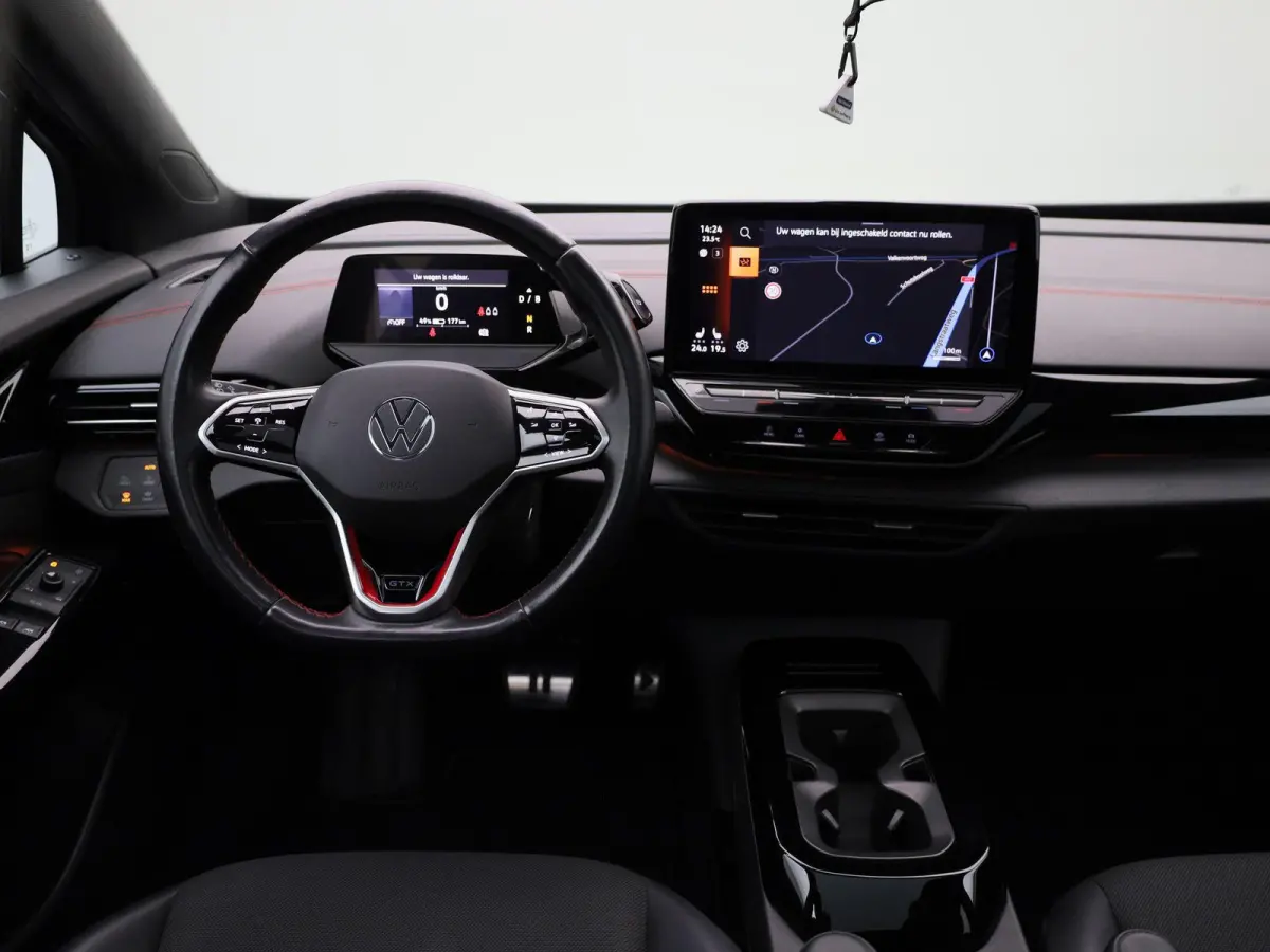 GTX 4Motion 77 kWh 299 PK| Dealeronderhouden | Panoramadak | Navigatie | 360 Camera | Head-Updisplay | Stoelverwarming | Stuurwielverwarming | Achterklep Elektrisch