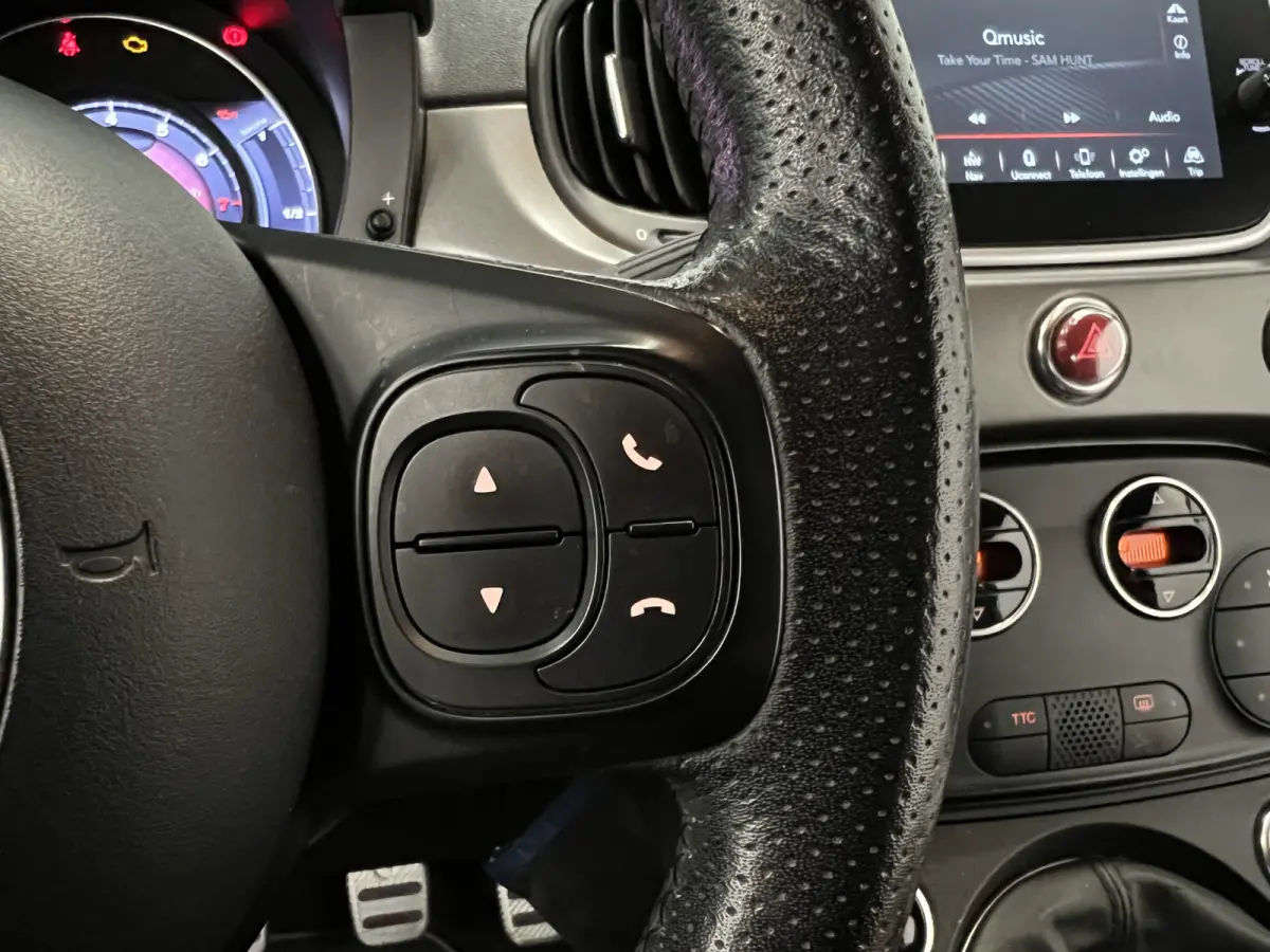 1.4 T-Jet 165 PK / ABARTH TURISMO 595 / LEDER / NAVI / STOELVERW. /