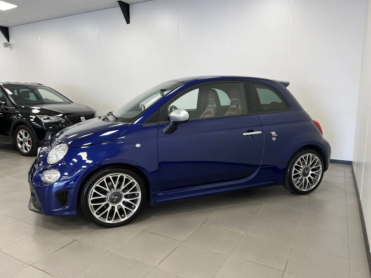 1.4 T-Jet 165 PK / ABARTH TURISMO 595 / LEDER / NAVI / STOELVERW. /